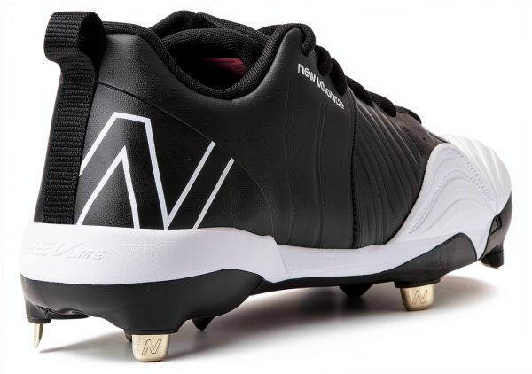 Fuse V3 Women's Baseball Shoes-5